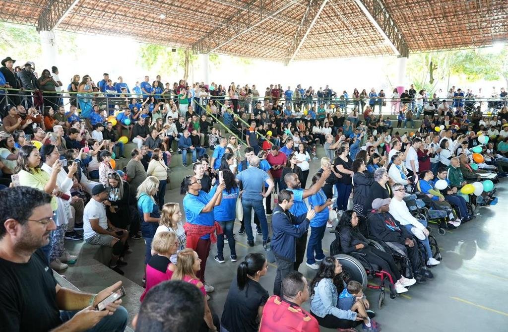 Barueri Celebra a Inclusão em Dose Dupla na Caminhada Azul e Inclusiva