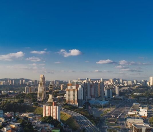 Barueri avança em competitividade é referência em gestão pública sob a liderança do prefeito Beto Piteri Barueri é referencia na região