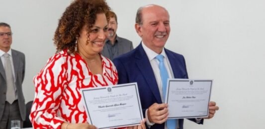 Barueri: TSE suspende afastamento do prefeito Beto Piteri e vice Dra. Cláudia TSE suspende afastamento do Beto Piteri