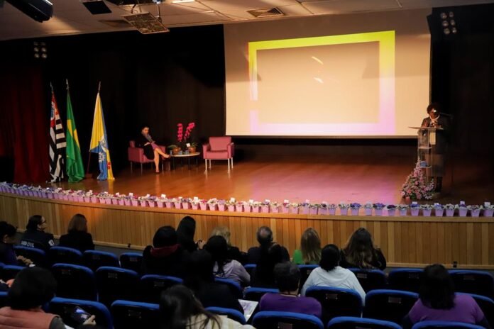 Barueri promove seminário da Lei Maria da Penha e da da Lei do Feminicídio