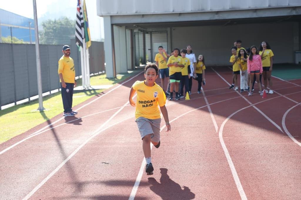 Atletismo é destaque entre as modalidades das Escolas de Esportes de Barueri Jardim Silveira