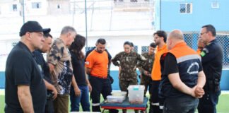 Carapicuíba: GCM e Defesa Civil se capacitam em manejo de animais peçonhentos Agentes da GCM e Defesa Civil de Carapicuíba em treinamento de identificação de serpentes