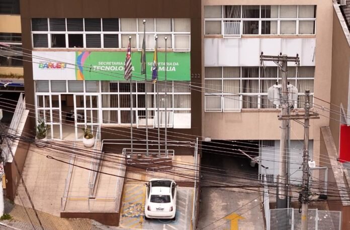 Treinamento de Krav Magá Barueri na sede da Polícia Militar Vila Pindorama