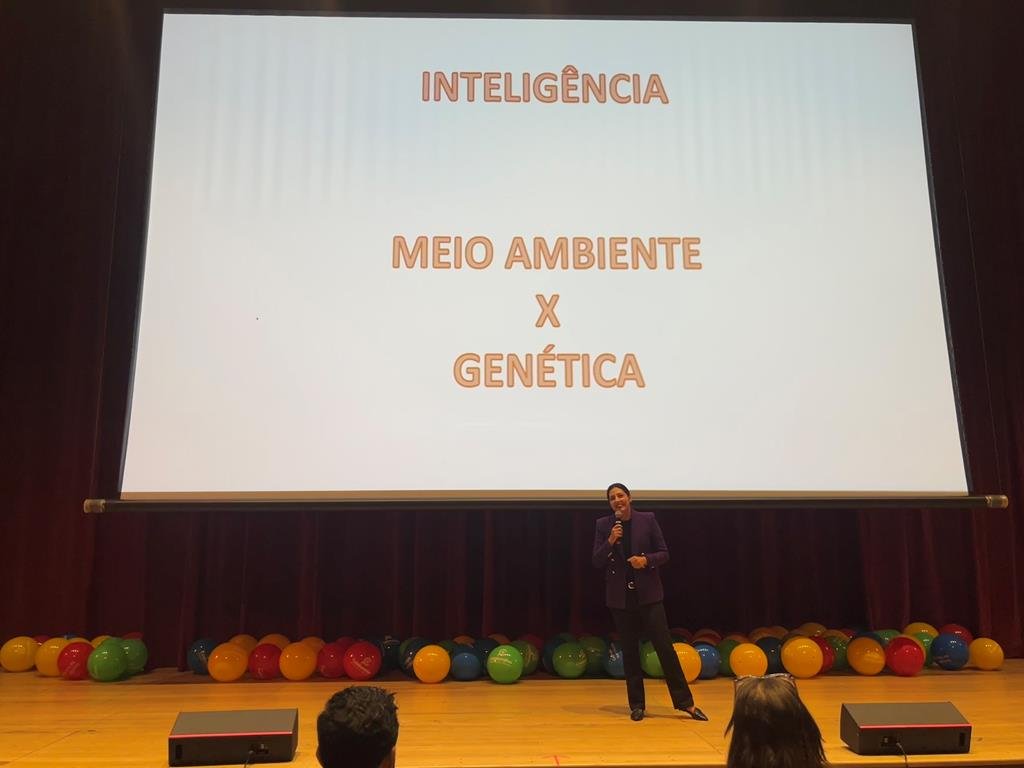 Professores de Barueri participando da 1ª Jornada Pedagógica na Praça das Artes - foto 1